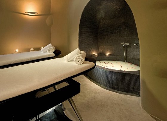 Avaton Resort & Spa