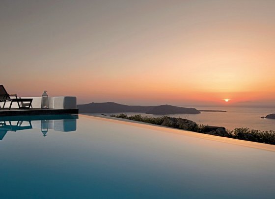 Avaton Resort & Spa
