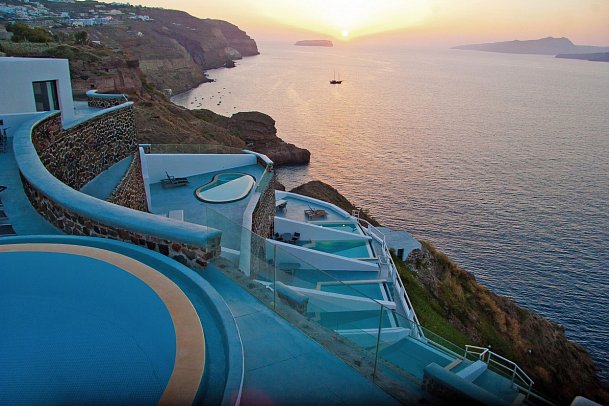 Grand Ambassador Santorini