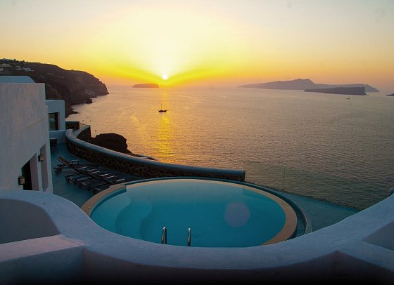 Grand Ambassador Santorini