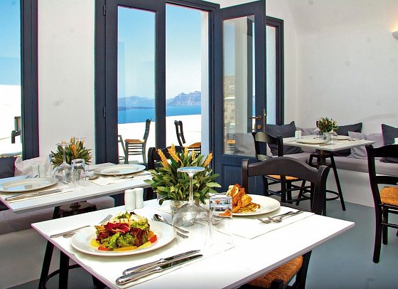 Grand Ambassador Santorini