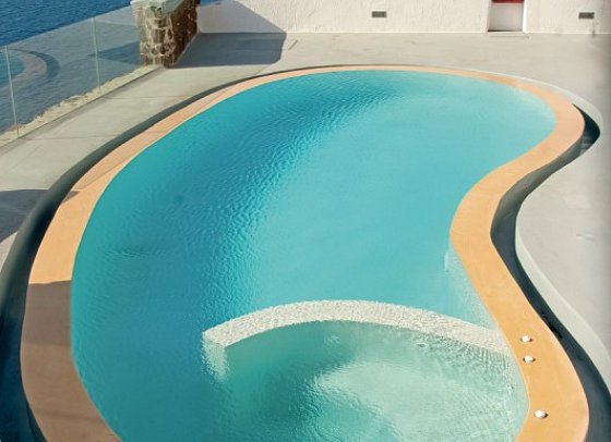 Grand Ambassador Santorini - Wohnbeispiel Suite Serenity Meerblick Privatpool (Zimmercodierung W2R)