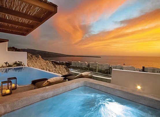 Santo Pure Oia Suites & Villas - Wohnbeispiel Suite Exclusive Sunset Sea View Privat Pool