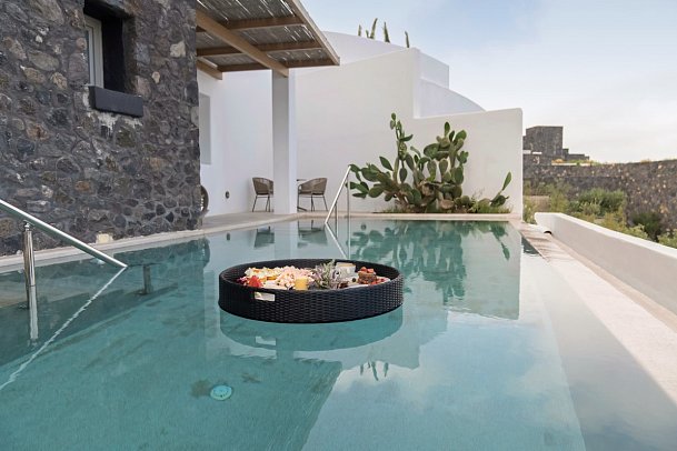 Santo Pure Oia Suites & Villas