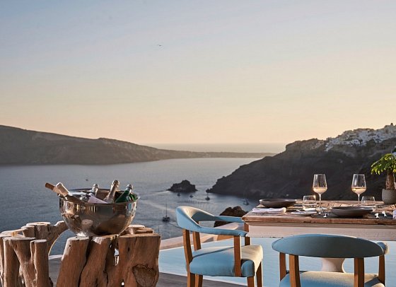 Katikies Kirini Santorini