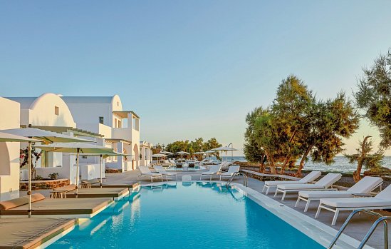 Costa Grand Resort & Spa