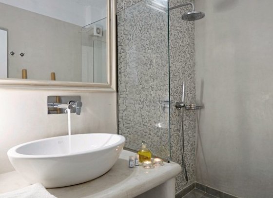 Andromeda Villas & Spa Resort - Badbeispiel Juniorsuite (Zimmercodierung JBM)