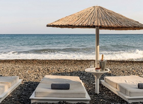 Alesahne Beach Hotel