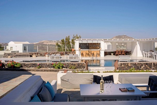 Kalestesia Suites - Wohnbeispiel Familien Maisonette mit kleinem privaten Pool (Zimmercodierung MBR)