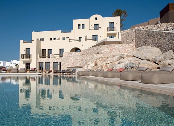 Elessa Hotel