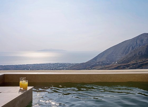 Elessa Hotel - Wohnbeispiel Suite Superior with Private Heated Plunge Pool (Zimmercodierung WS1)