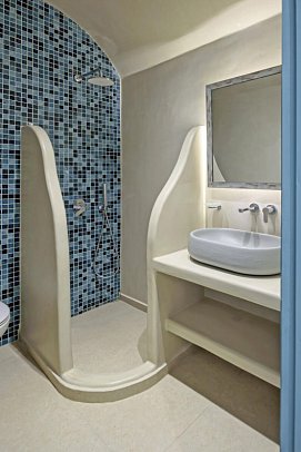 Hotel Armonia - Badbeispiel Doppelzimmer Superior (Zimmercodierung DS1)