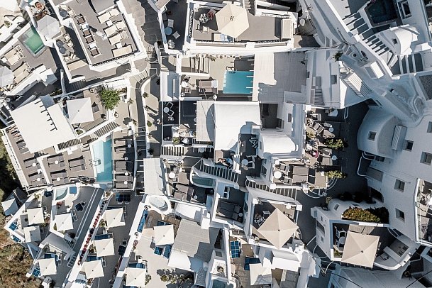 On The Rocks Santorini