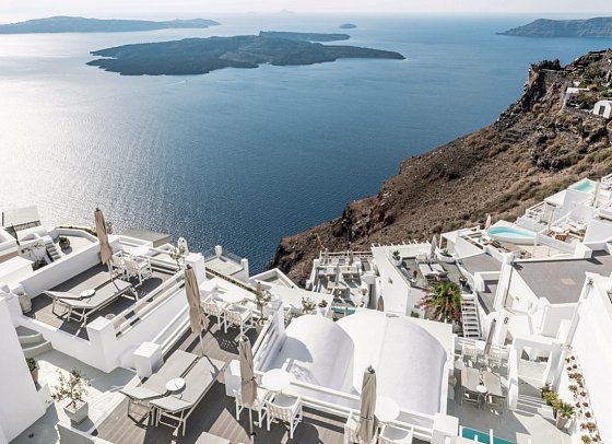 On The Rocks Santorini