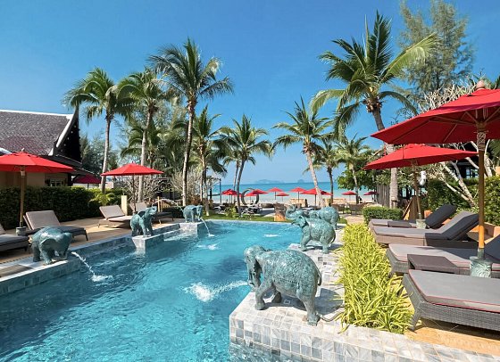 Amari Vogue Resort