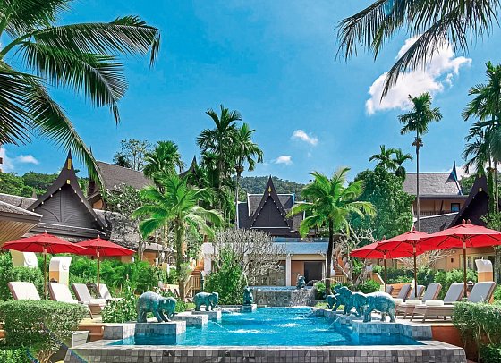 Amari Vogue Resort