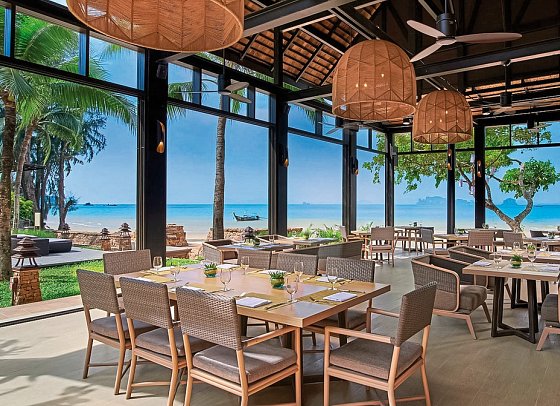 Amari Vogue Resort