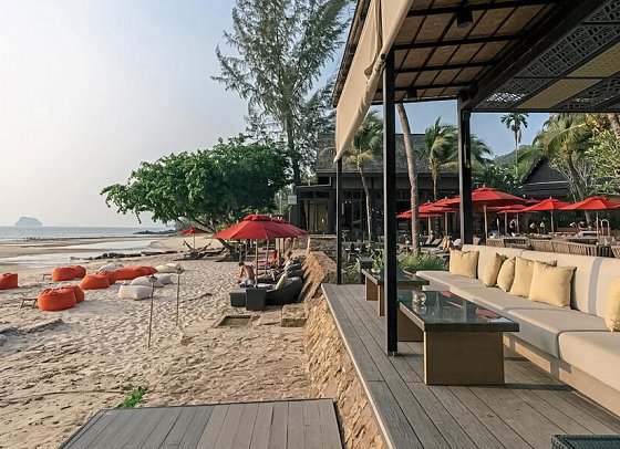 Amari Vogue Resort