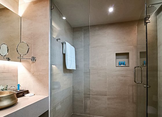 Amari Vogue Resort - Badbeispiel Superior (Zimmercodierung US1)