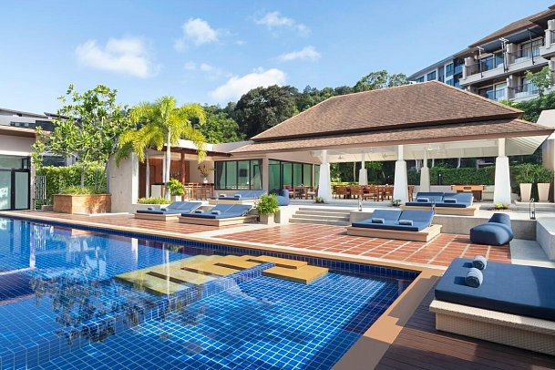 AVANI Ao Nang Cliff Krabi Resort