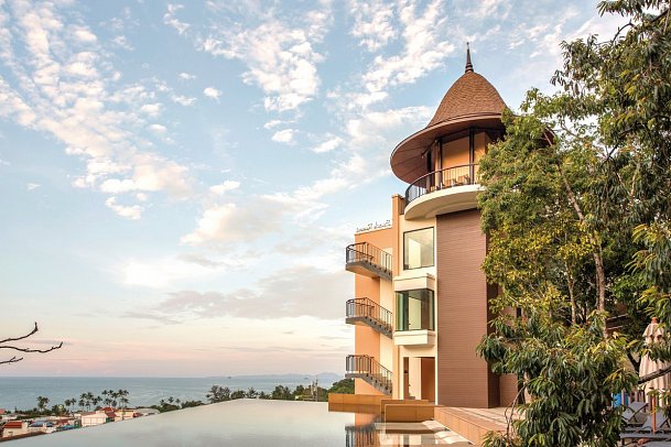 AVANI Ao Nang Cliff Krabi Resort