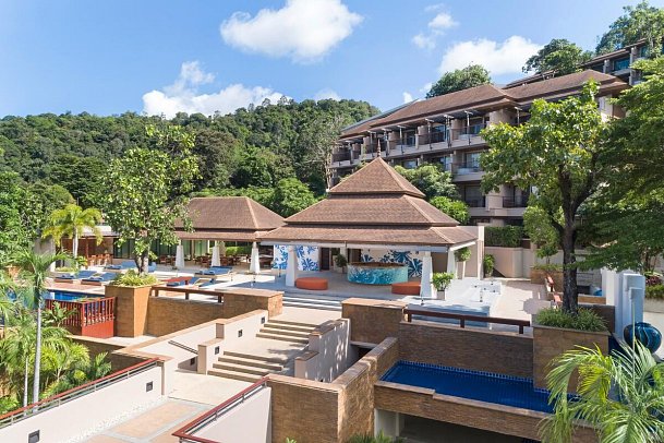 AVANI Ao Nang Cliff Krabi Resort
