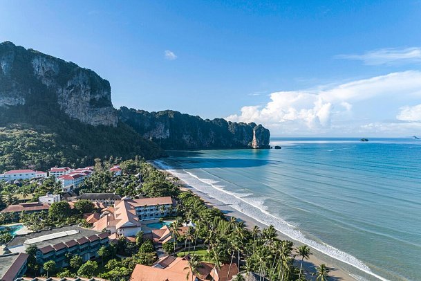 AVANI Ao Nang Cliff Krabi Resort
