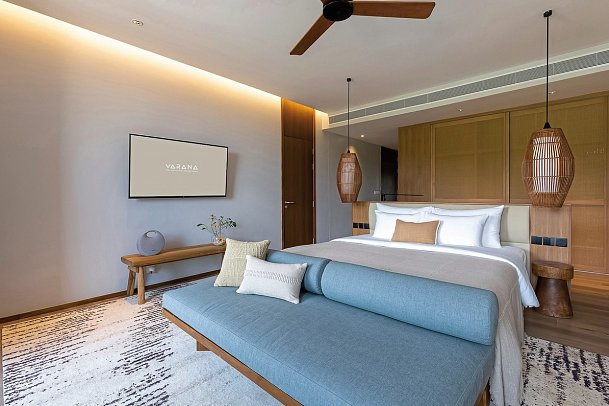 Varana Hotel - Wohnbeispiel Luxe Plus Pool View (Zimmercodierung U2P)