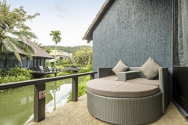 Peace Laguna Resort - Terrassenbeispiel Private Cottage (Zimmercodierung BD2)