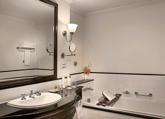 Sofitel Krabi Phokeethra Golf & Spa Resort - Badbeispiel Superior (Zimmercodierung US1)