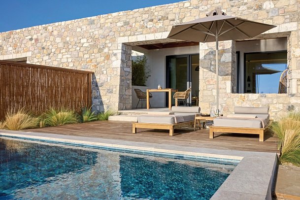 KOIA All-Suite Wellbeing Resort - Wohnbeispiel Suite Privatpool (Zimmercodierung W1R)