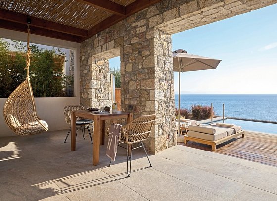 KOIA All-Suite Wellbeing Resort - Wohnbeispiel Suite Privatpool (Zimmercodierung W1R)