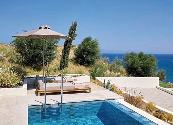 KOIA All-Suite Wellbeing Resort - Wohnbeispiel Suite Privatpool (Zimmercodierung W1R)