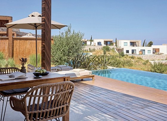 KOIA All-Suite Wellbeing Resort - Wohnbeispiel Suite Deluxe Privatpool (Zimmercodierung WDR)