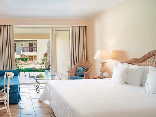 Grecotel LUX ME Kos - Wohnbeispiel Doppelzimmer Gartenblick (Zimmercodierung D1G)