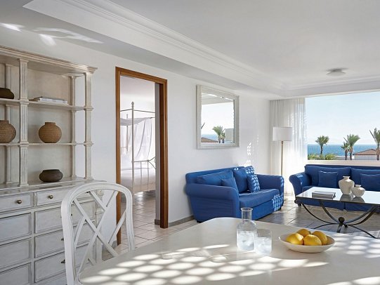 Grecotel LUX ME Kos - Wohnbeispiel Juniorsuite Penthouse Meerblick (Zimmercodierung J1M)