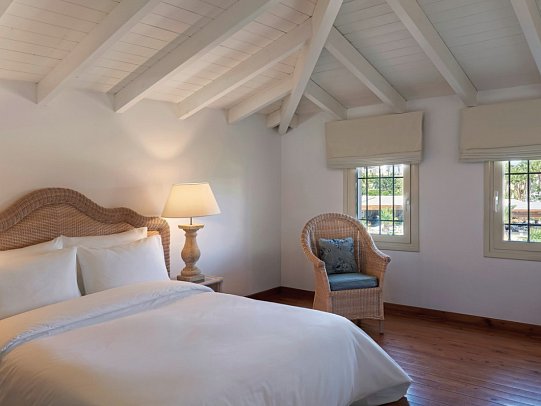 Grecotel LUX ME Kos - Wohnbeispiel Bungalow Maisonette seitl. Meerblick (obere Etage) (Zimmercodierung MBN)