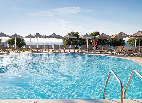 Aeolos Beach Hotel
