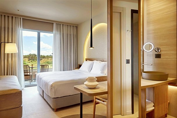 Zeus Kos Beach - Wohnbeispiel Doppelzimmer Deluxe seitl. Meerblick (Zimmercodierung DDN)