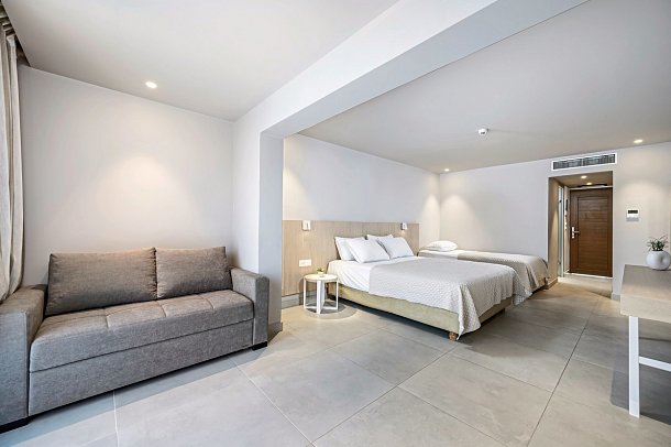 Porto Bello Beach Hotel & Aqua Park - Wohnbeispiel Familienzimmer Gartenblick (Zimmercodierungen F1G & F1N)