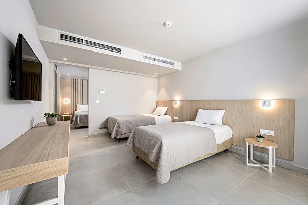 Porto Bello Beach Hotel & Aqua Park - Wohnbeispiel Suite (Zimmercodierung WB1)