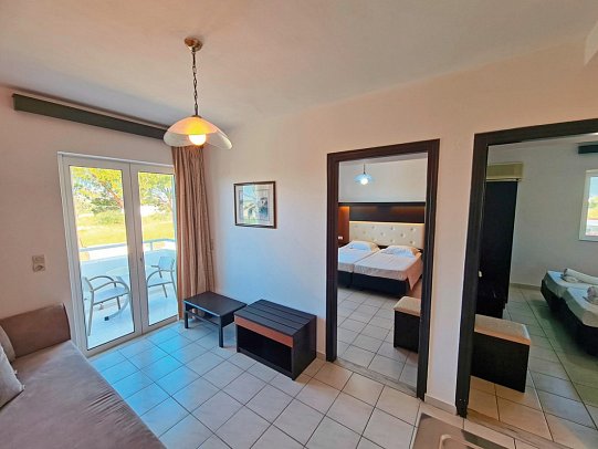 Corali Hotel - Wohnbeispiel Familienzimmer 2 Schlafzimmer (Zimmercodierung FB3)