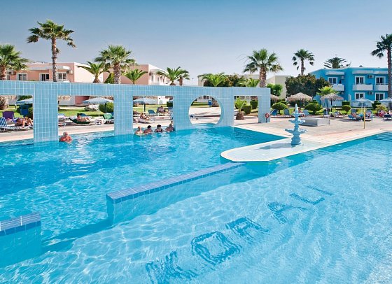 Corali Hotel