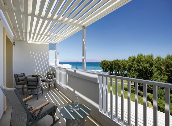 Neptune Luxury Resort - Wohnbeispiel Doppelzimmer Meerblick (Zimmercodierung D1M)