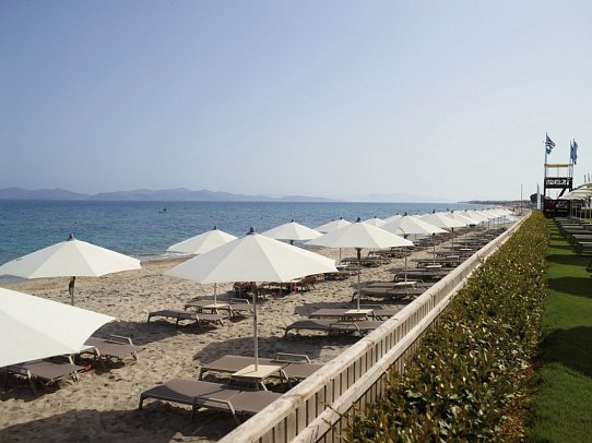 Neptune Luxury Resort