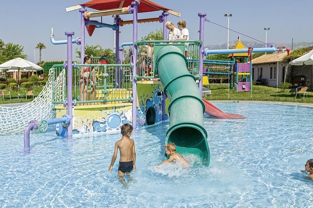 Neptune Luxury Resort