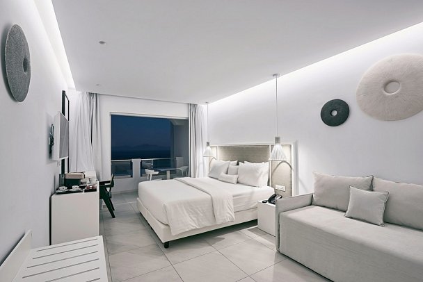 Dimitra Beach Hotel & Suites - Wohnbeispiel Juniorsuite Gartenblick (Zimmercodierung JBG)