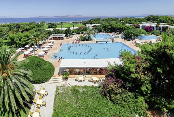 Caravia Beach Hotel