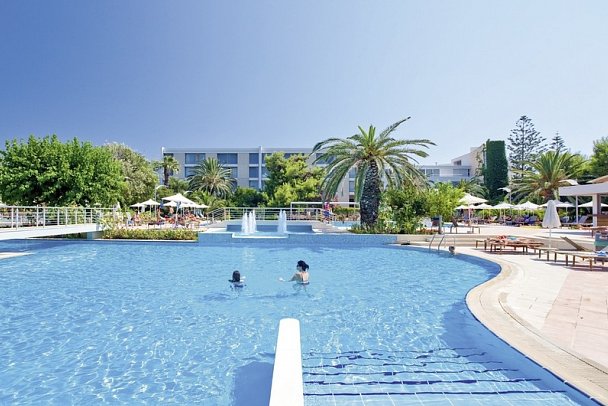 Caravia Beach Hotel