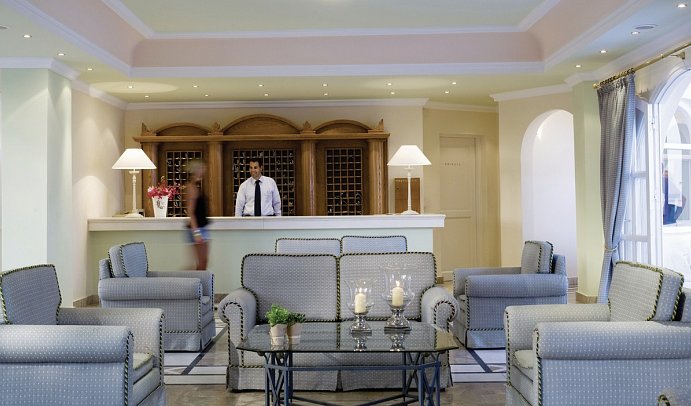 Canvas by Mitsis Family Village